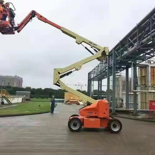 直臂式高空作业车出租