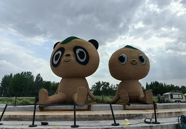 农博园稻草雕塑案例
